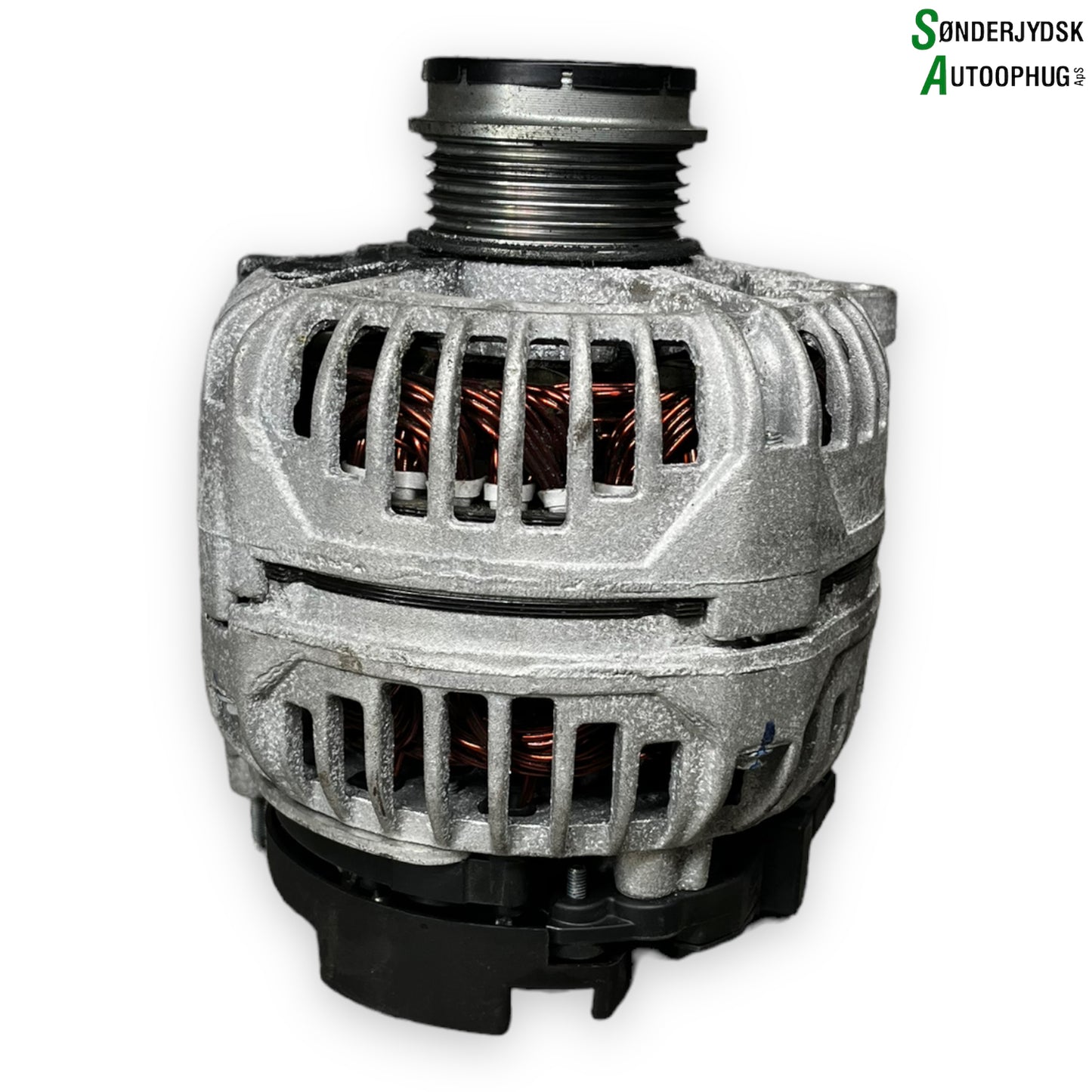 VW Passat 3B Generator Med OEM Nr. 13420610 Fra VW Ophugger