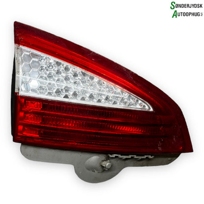 Ford Mondeo 4 Baglygte Med OEM Nr. 7S7113A603B Fra Ford Ophugger