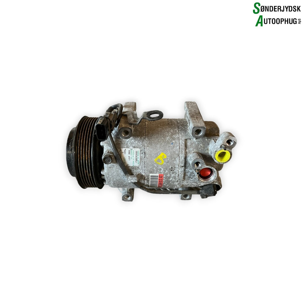 Hyundai I10 Aircondition Pumpe Med OEM Nr. 97701B9060 Fra Hyundai Ophugger