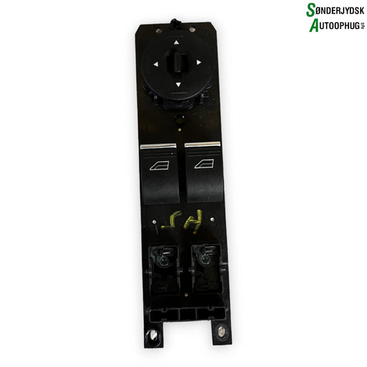 Ford Fiesta 7 Kontakt Rudehejs Med OEM Nr. F1ET14A132EB Fra Ford Ophugger