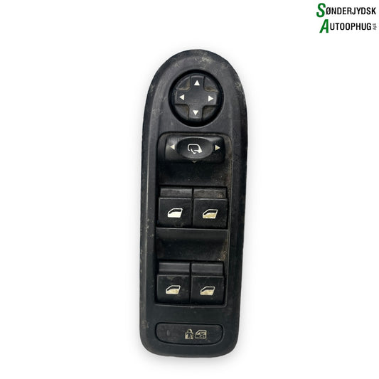 Peugeot 508 Kontakt Rudehejs Med OEM Nr. 96659465ZD Fra Peugeot Ophugger