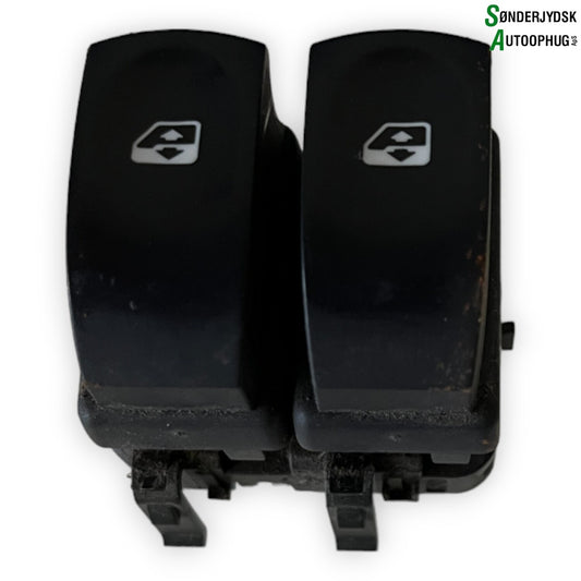 Renault Modus Kontakt Rudehejs Med OEM Nr. 8200214939 Fra Renault Ophugger