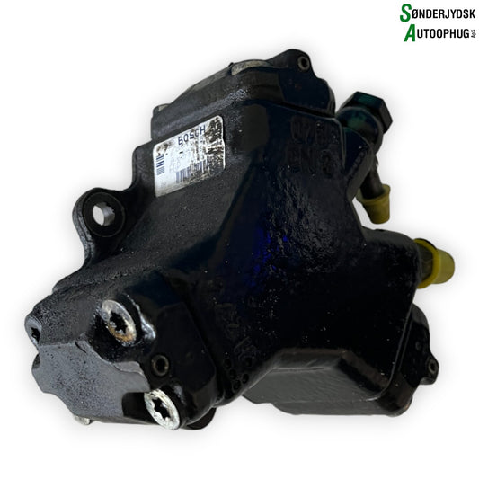 Opel Corsa D Dieselpumpe Med OEM Nr. 93177319 Fra Opel Ophugger