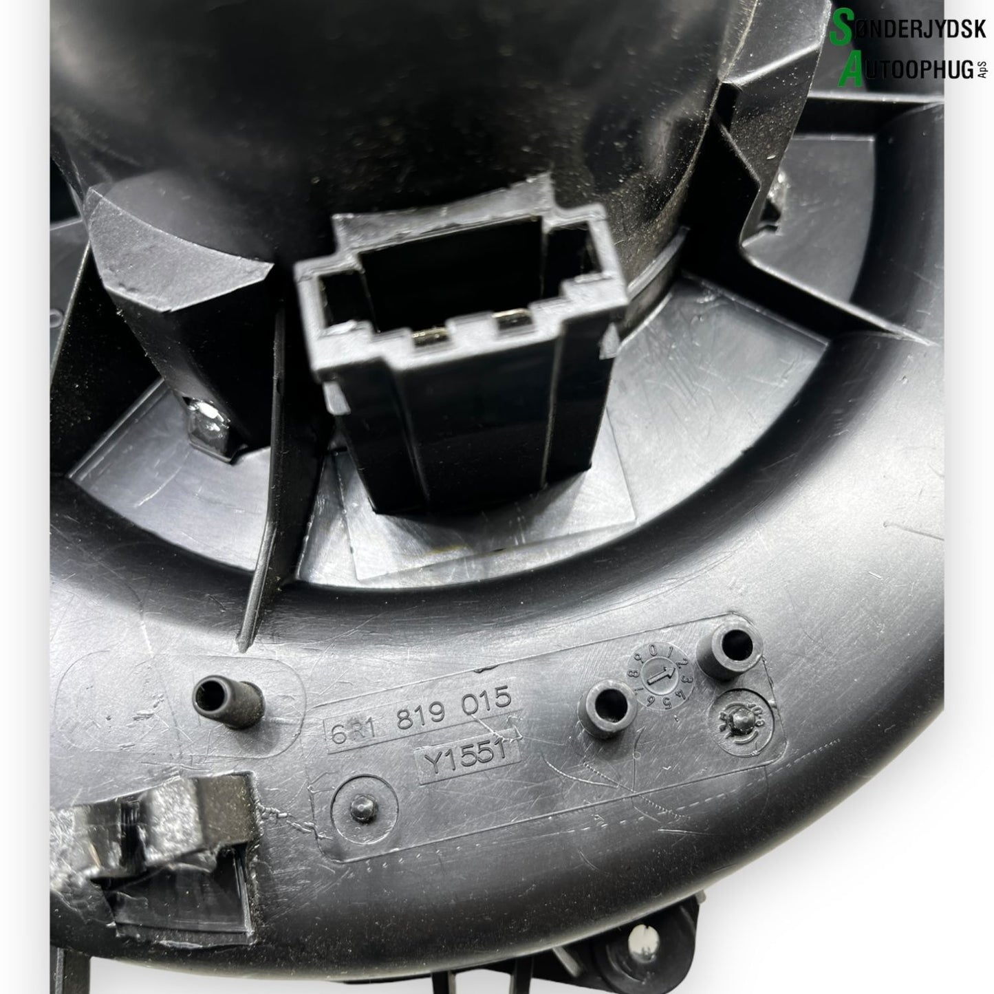 Skoda Fabia Varmeblæser Med OEM Nr. 6R1819015A Fra Skoda Ophugger