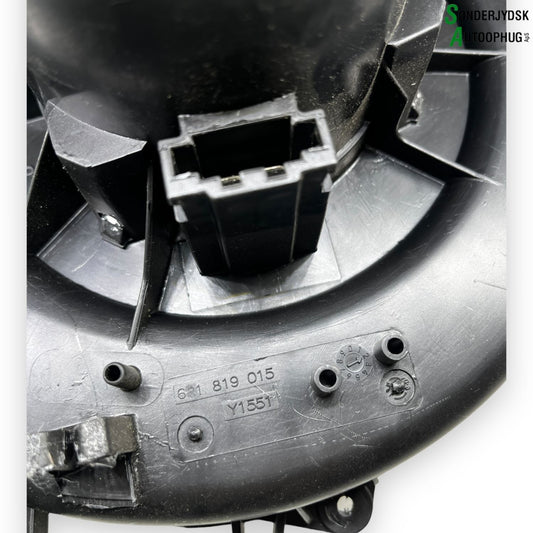 Skoda Fabia Varmeblæser Med OEM Nr. 6R1819015 Fra Skoda Ophugger