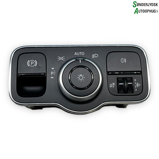 Mercedes-Benz A-W177 Kontakt Lys Med OEM Nr. A2479052702 Fra Mercedes-Benz Ophugger