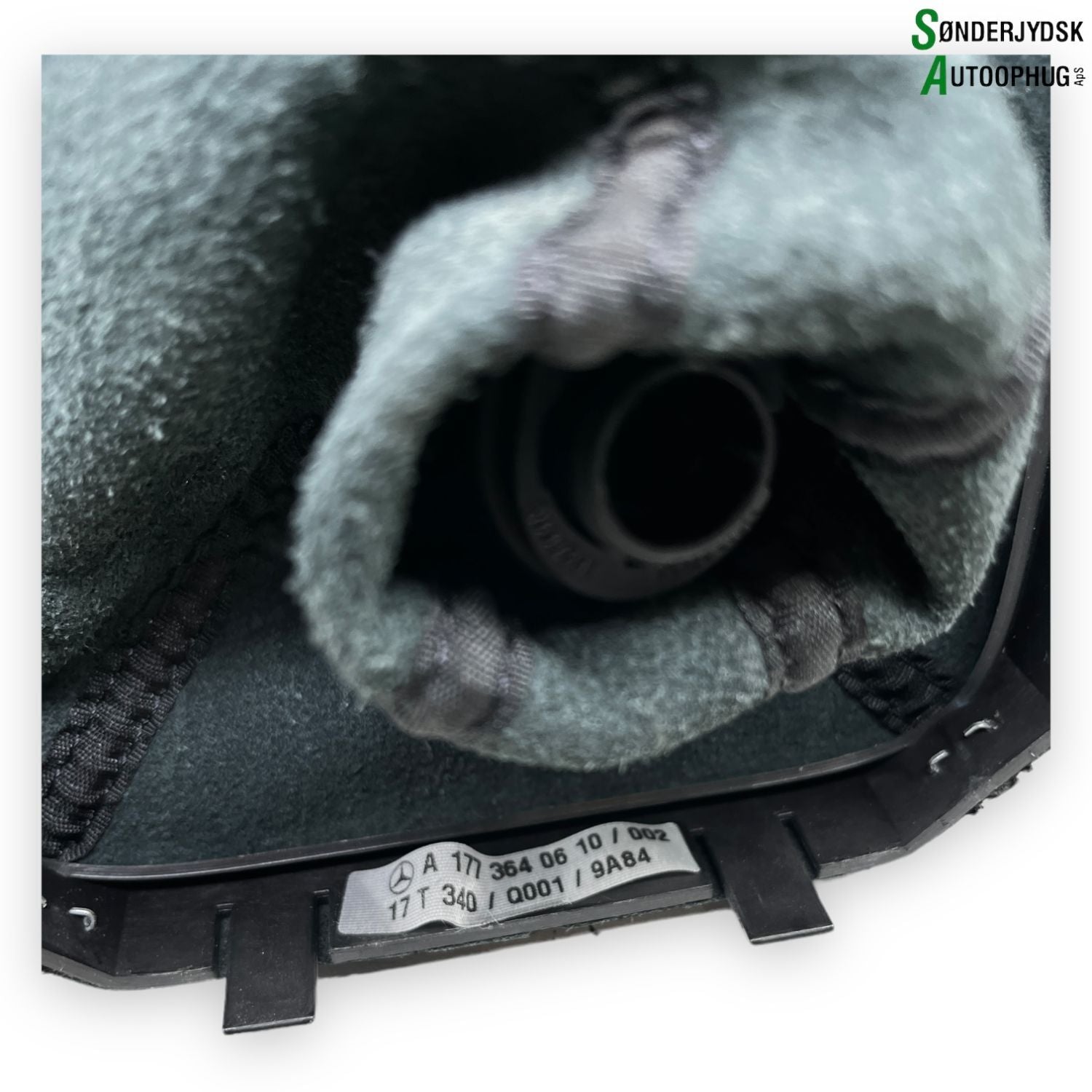 Mercedes-Benz A-W177 Gearmanchet Med OEM Nr. A1773640610 Fra Mercedes-Benz Ophugger