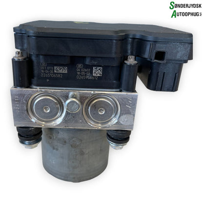 Mercedes-Benz A-W177 ABS Pumpe Med OEM Nr. A1779016501 Fra Mercedes-Benz Ophugger