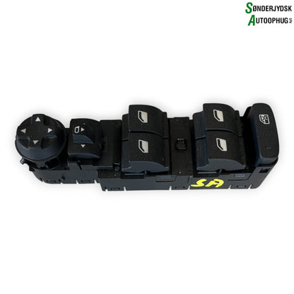 Opel Grandland Kontakt Rudehejs Med OEM Nr. 98319739ZD Fra Opel Ophugger