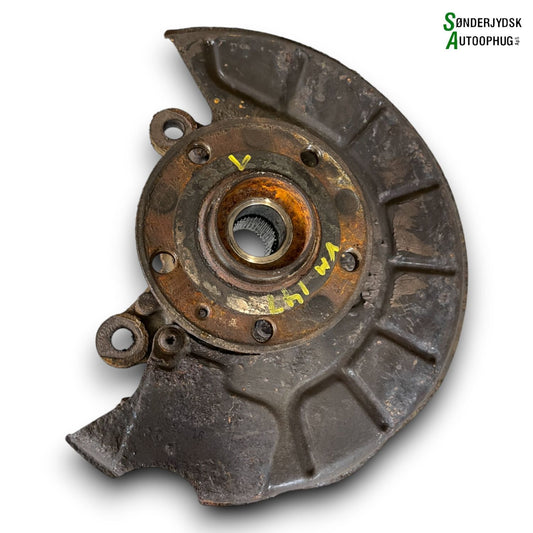 VW Scirocco III I3 Spindel For V Med OEM Nr. 1K0407255AA Fra VW Ophugger