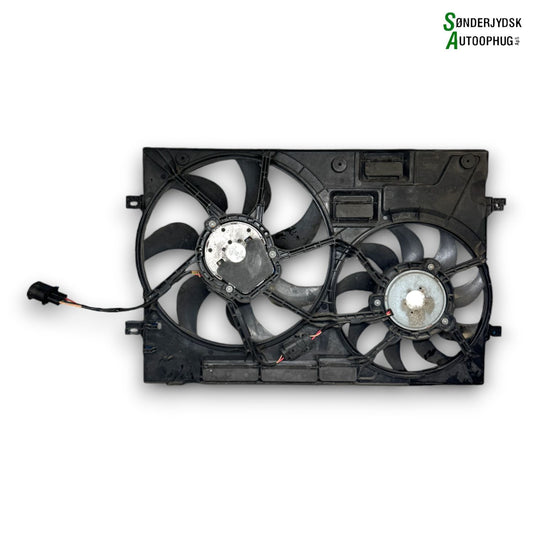 VW Golf 7 AU Kølerblæser El Med OEM Nr. 5Q0121205R Fra VW Ophugger