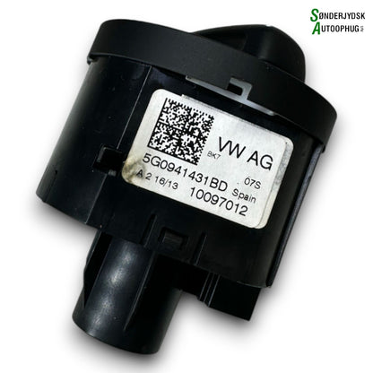 VW Golf 7 AU Kontakt Lys Med OEM Nr. 5G0941431BD Fra VW Ophugger