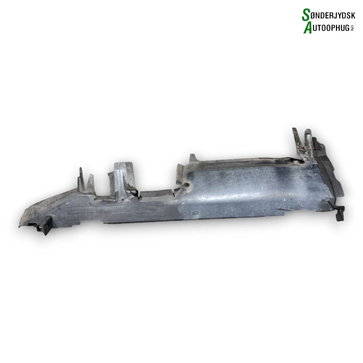 VW Golf 7 AU Front, Løsdele Med OEM Nr. 5G0121283B Fra VW Ophugger