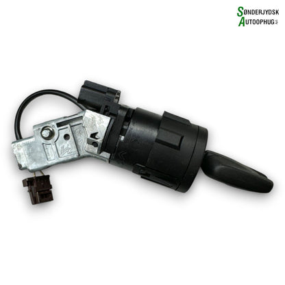 Peugeot 208 Startspærre Med OEM Nr. 9805895780 Fra Peugeot Ophugger