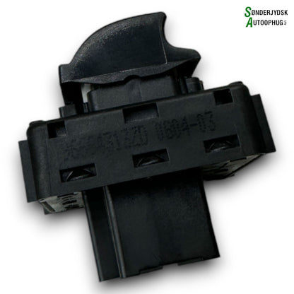 Peugeot 208 Kontakt Rudehejs Med OEM Nr. 96664313ZD Fra Peugeot Ophugger