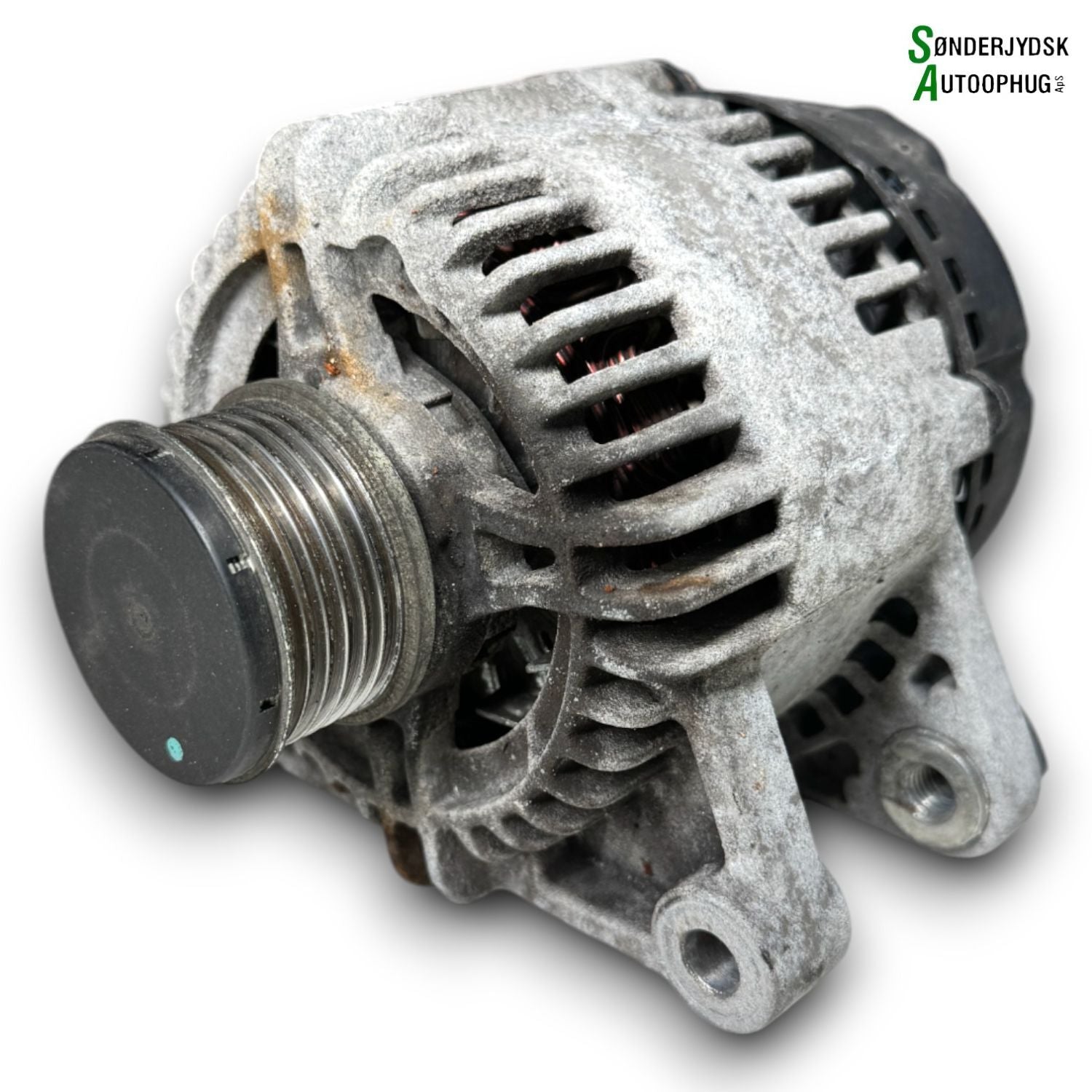 Peugeot 208 Generator Med OEM Nr. 9806007480 Fra Peugeot Ophugger
