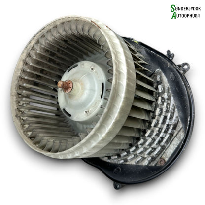 Volvo XC90 Varmeblæser Med OEM Nr. 31320392 Fra Volvo Ophugger