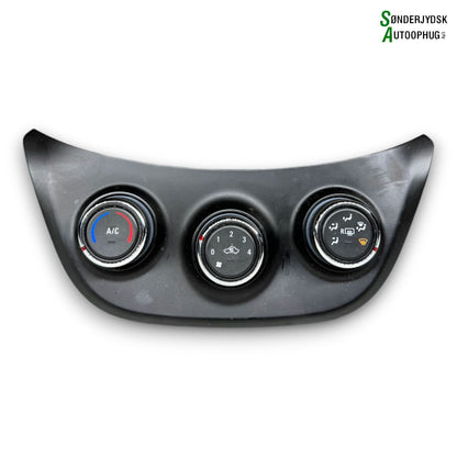 Opel Karl Varmeregulering Med OEM Nr. 557812715 Fra Opel Ophugger