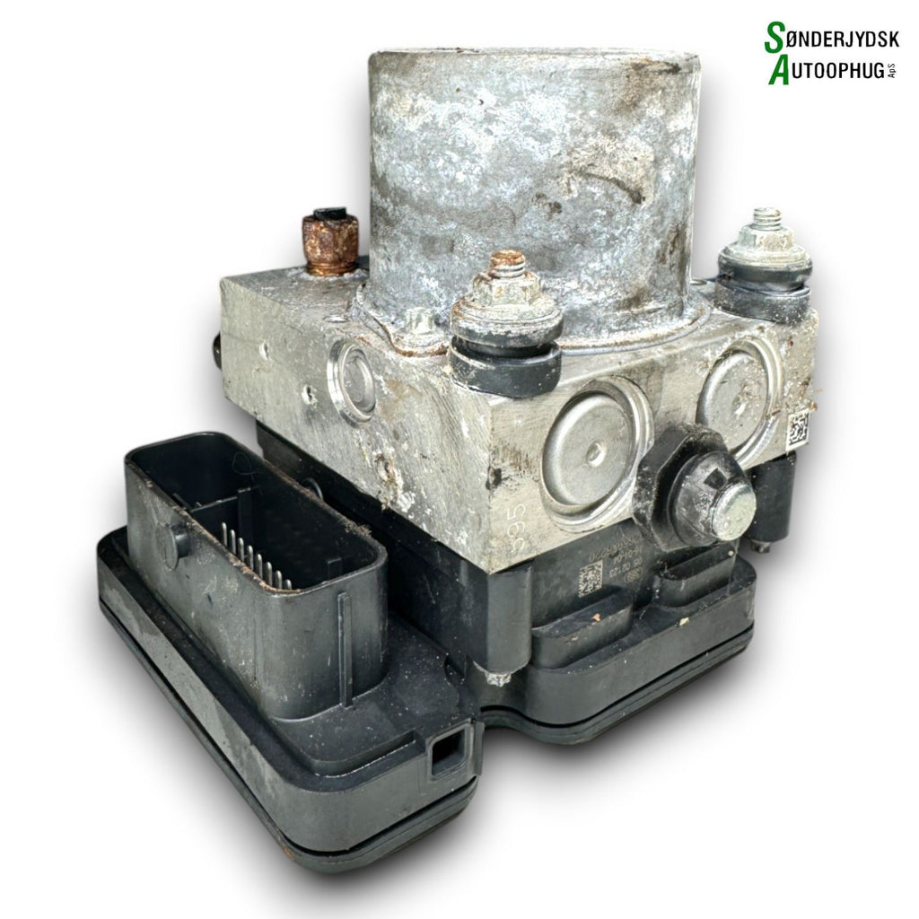 Opel Karl ABS Pumpe Med OEM Nr. 95390840 Fra Opel Ophugger
