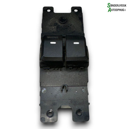 Hyundai I20 NL Kontakt Rudehejs Med OEM Nr. 93570C80414X	 Fra Hyundai Ophugger