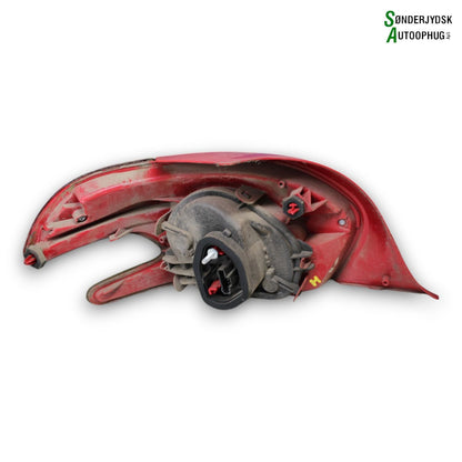 Peugeot 208 Baglygte Med OEM Nr. 9672628380 Fra Peugeot Ophugger