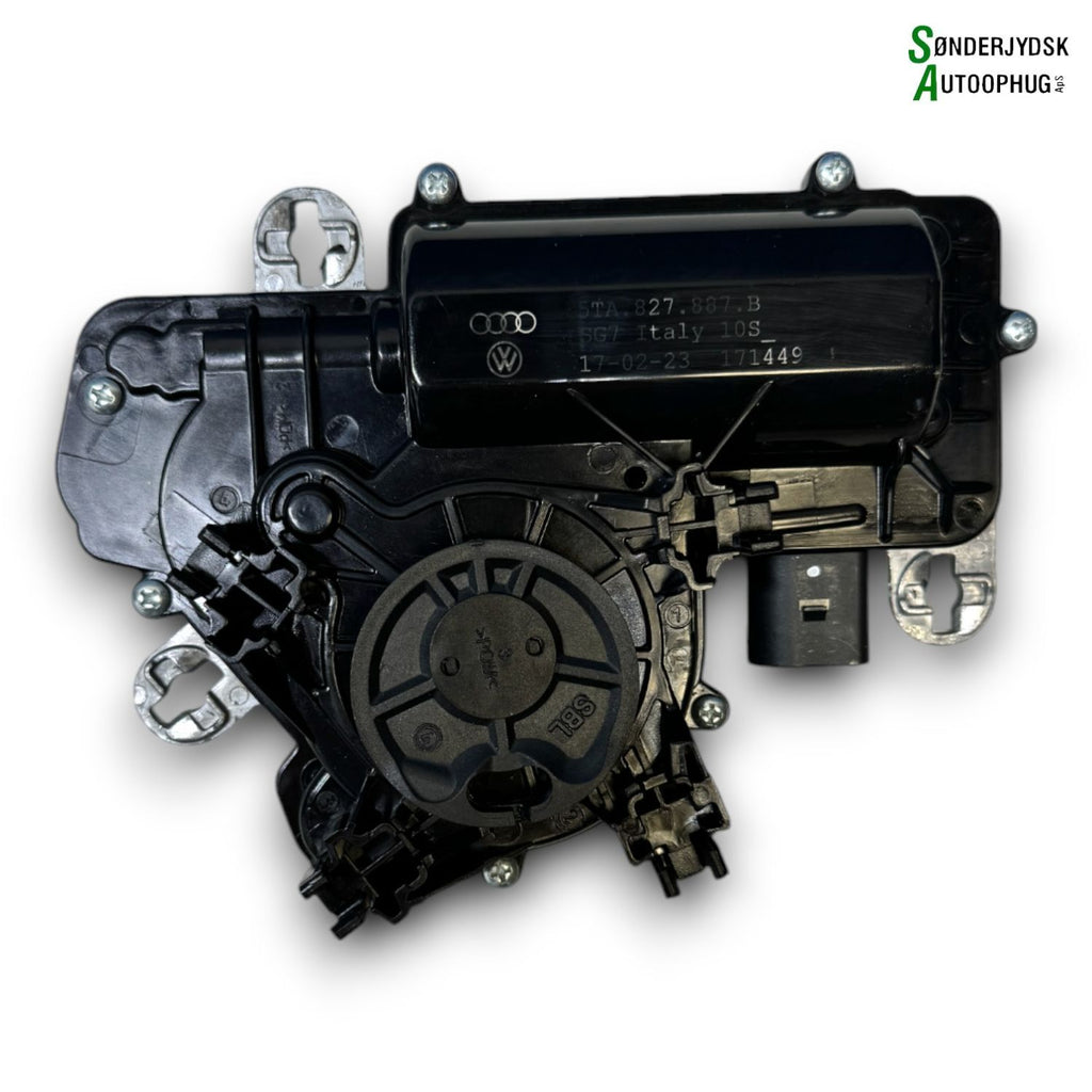 VW Touran 5T Dørlukkemotor Med OEM Nr. 5TA827887B Fra VW Ophugger