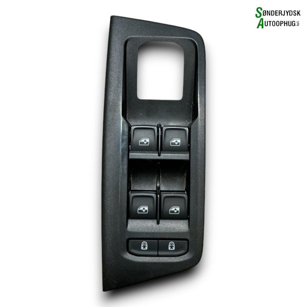 VW Touran 5T Kontakt Rudehejs Med OEM Nr. 5TB86834782V Fra VW Ophugger