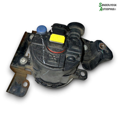 Mitsubishi Space Star Tågelygte For Med OEM Nr. 8321A365 Fra Mitsubishi Ophugger