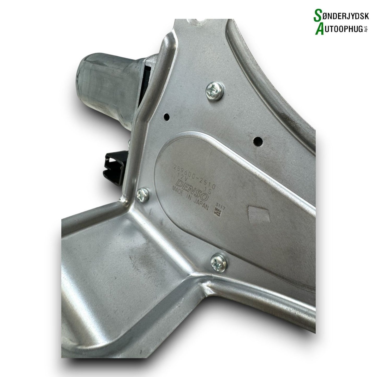 Mitsubishi Space Star Bagrudevisker Motor Med OEM Nr. 2596002510 Fra Mitsubishi Ophugger