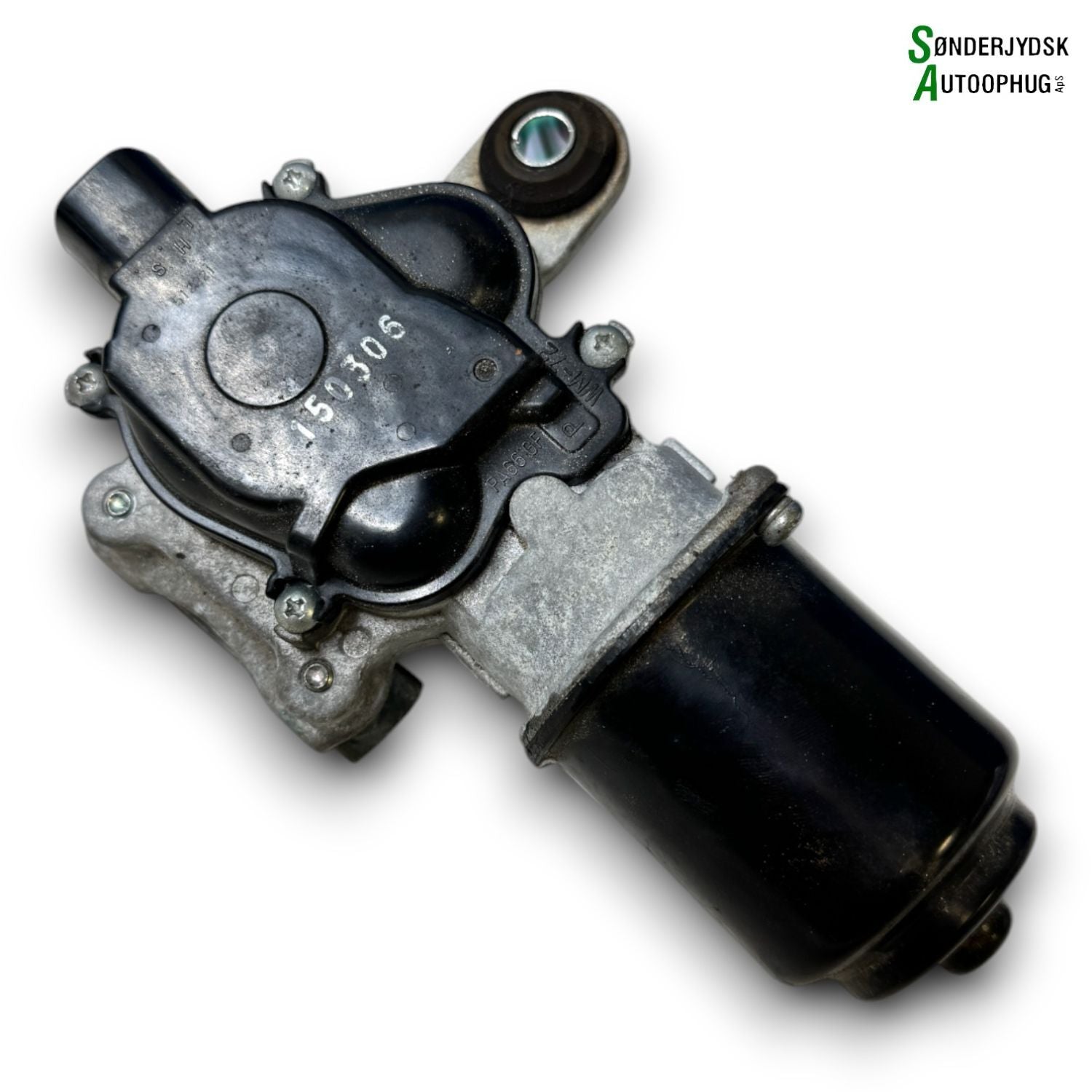 Mitsubishi Space Star Viskermotor Med OEM Nr. 8250A493 Fra Mitsubishi Ophugger