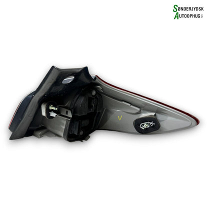 Renault Megane 3 Baglygte Med OEM Nr. 265550007R Fra Renault Ophugger