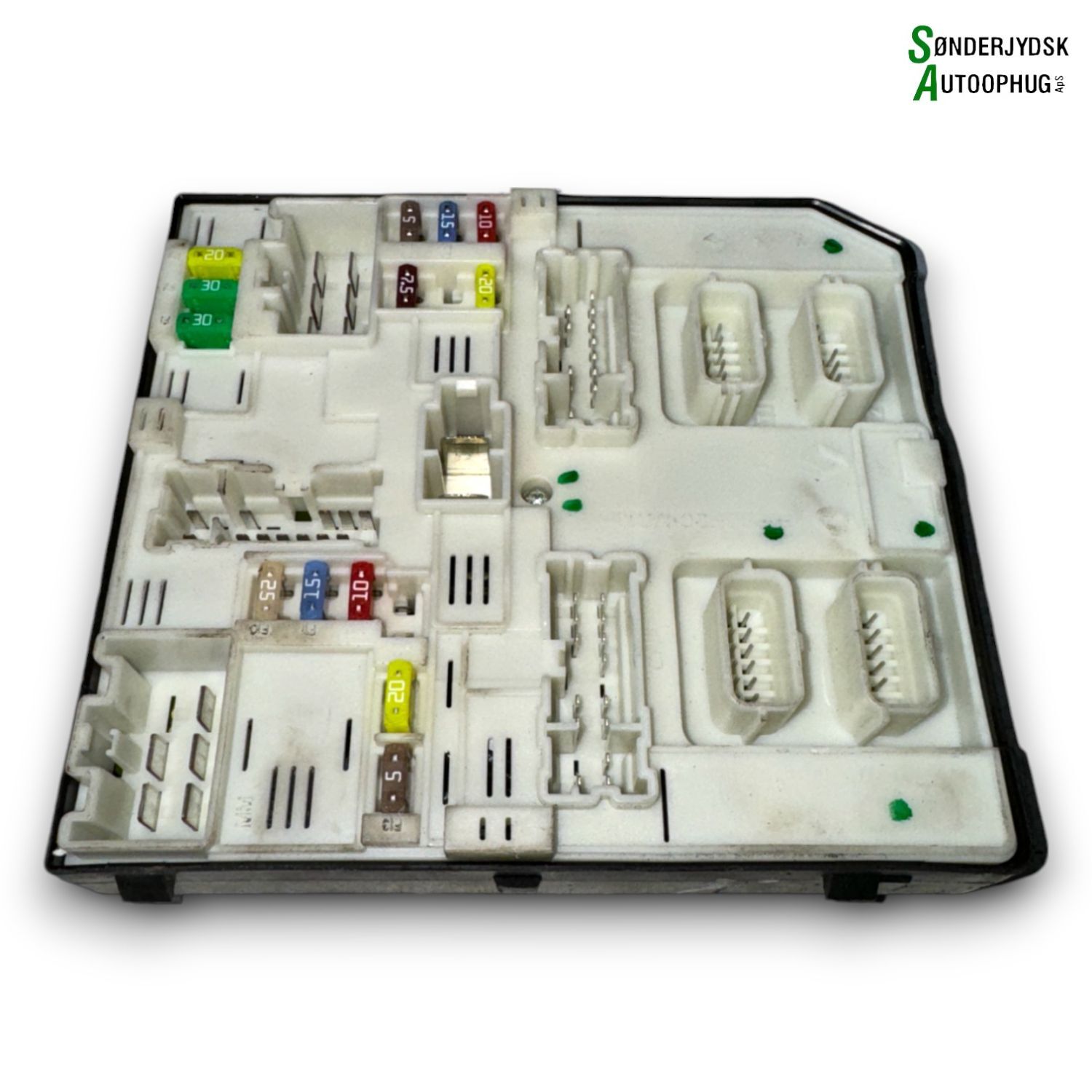Renault Megane 3 Sikringsboks Med OEM Nr. 284B71676R Fra Renault Ophugger