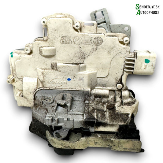 Audi A4 8K Dørlås Med OEM Nr. 8K0839016 Fra Audi Ophugger