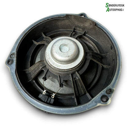 Audi A4 8K Højttaler Med OEM Nr. 8K0035411 Fra Audi Ophugger