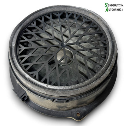 Audi A4 8K Højttaler Med OEM Nr. 8K0035411 Fra Audi Ophugger