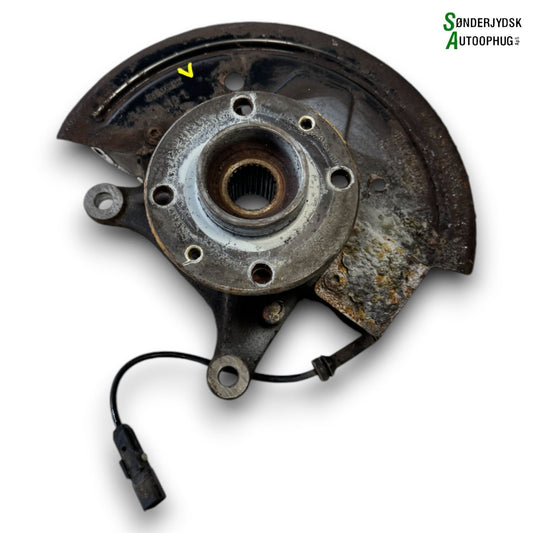 Renault Captur 1 Spindel For V Med OEM Nr. 400159304R Fra Renault Ophugger