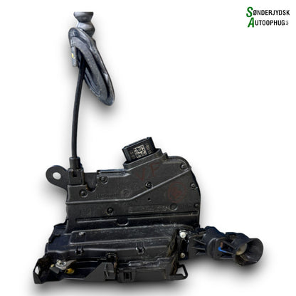 Renault Captur 1 Dørlås Med OEM Nr. 805031332R Fra Renault Ophugger