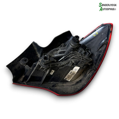 Opel Corsa E Baglygte Med OEM Nr. 13454496 Fra Opel Ophugger