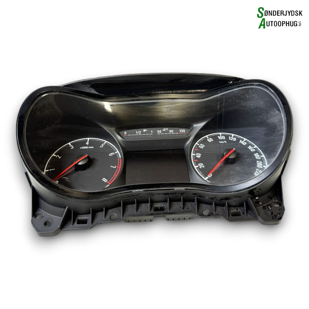 Opel Corsa E Speedometer - Instrument Med OEM Nr. 39204199 Fra Opel Ophugger