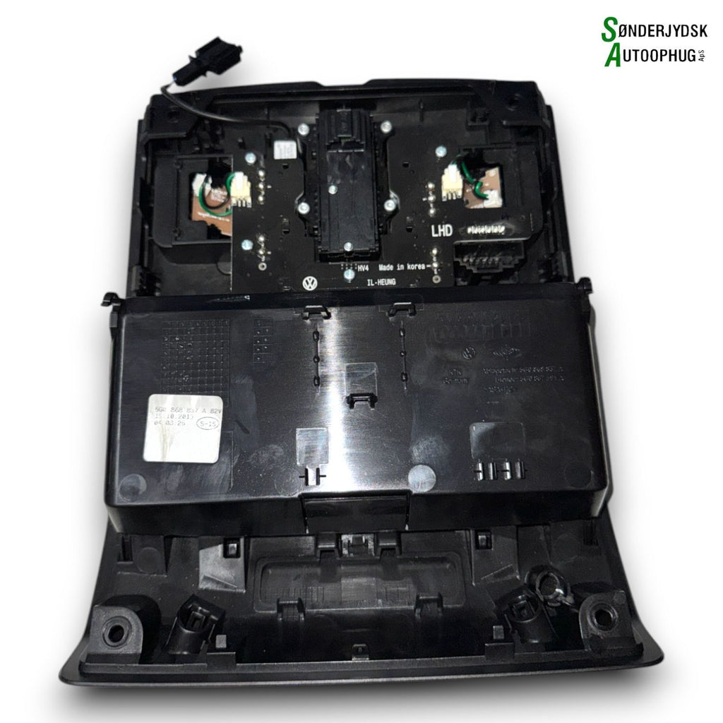 VW Golf 7 Au Loftslys Med OEM Nr. 8G0867591A Fra VW Ophugger