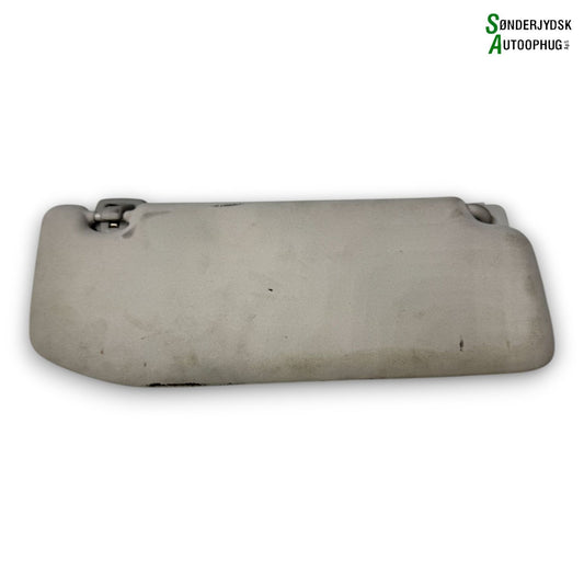 Citroen C4 Cactus Solskærm Med OEM Nr. 98069330BJ	 Fra Citroen Ophugger