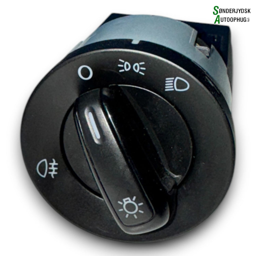 Skoda Citigo Kontakt Lys Med OEM Nr. 1ST941531A Fra Skoda Ophugger
