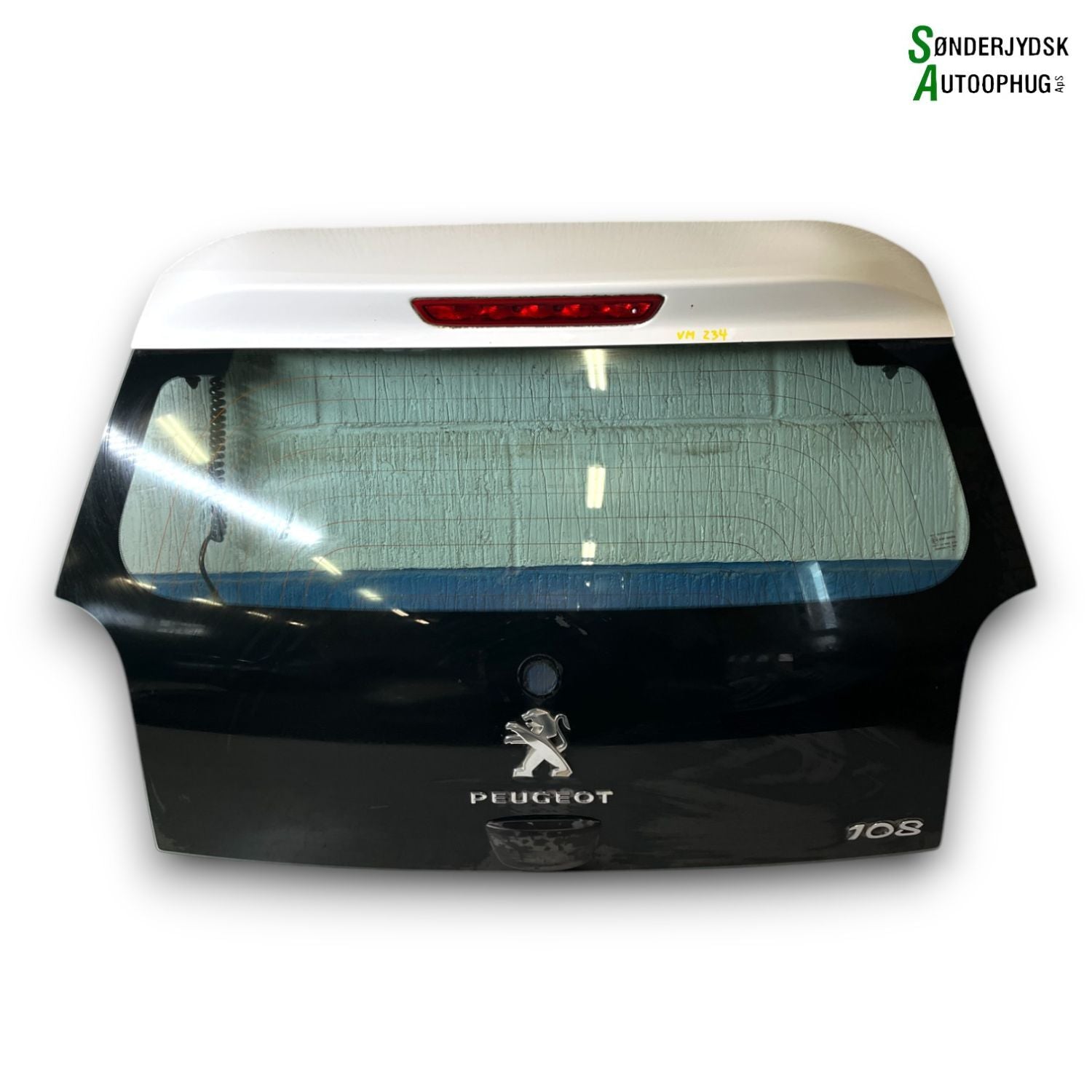 Peugeot 108 Bagklap Med OEM Nr. B000825280 Fra Peugeot Ophugger