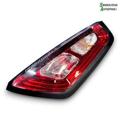 Fiat Punto Evo Baglygte Med OEM Nr. 51927096 Fra Fiat Ophugger