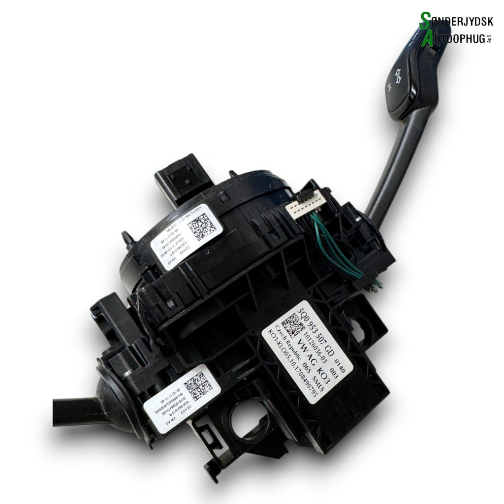 Skoda Octavia Kontakt Combi Med OEM Nr. 6Q0953649F Fra Skoda Ophugger
