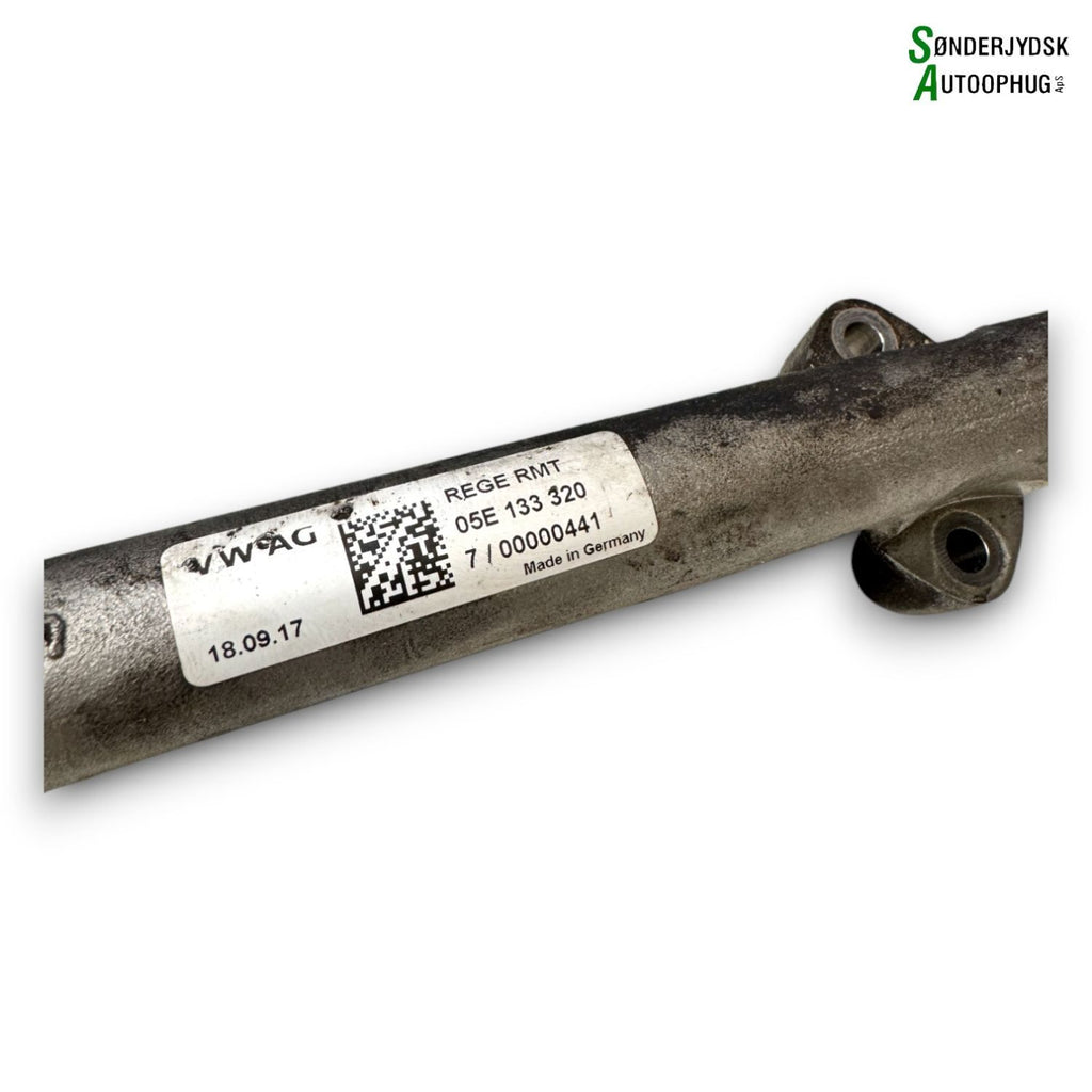 Skoda Octavia Rail Bro Med OEM Nr. 05E133320B Fra Skoda Ophugger