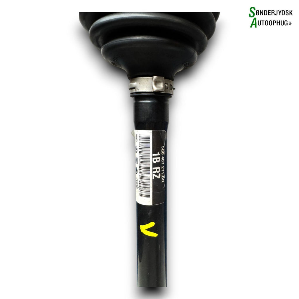 Skoda Octavia Trækaksel For V Med OEM Nr. 5Q0407271BR Fra Skoda Ophugger