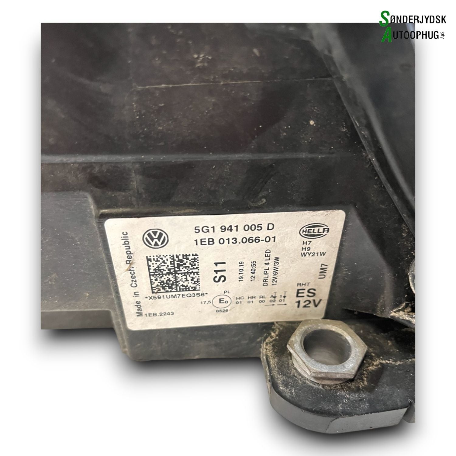 VW Golf 7 AU Forlygte Med OEM Nr. 5G1941005D Fra VW Ophugger