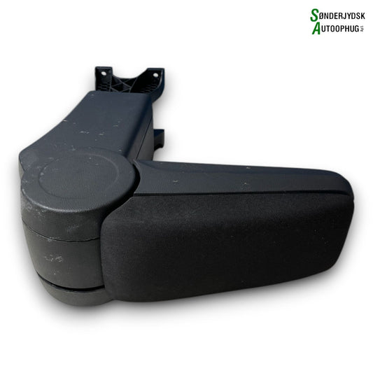 Skoda Fabia Armlæn Med OEM Nr. 6V08671749B9 Fra Skoda Ophugger