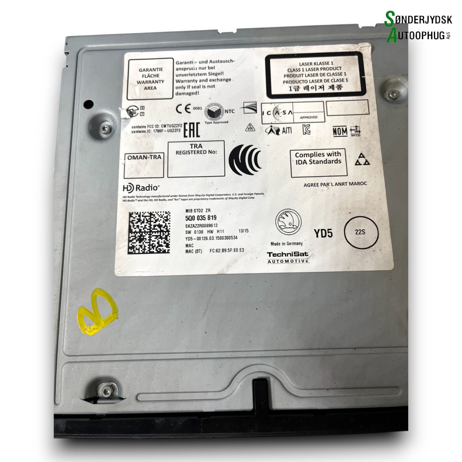 Skoda Fabia Radio M/Cd Med OEM Nr. 5Q0035819 Fra Skoda Ophugger